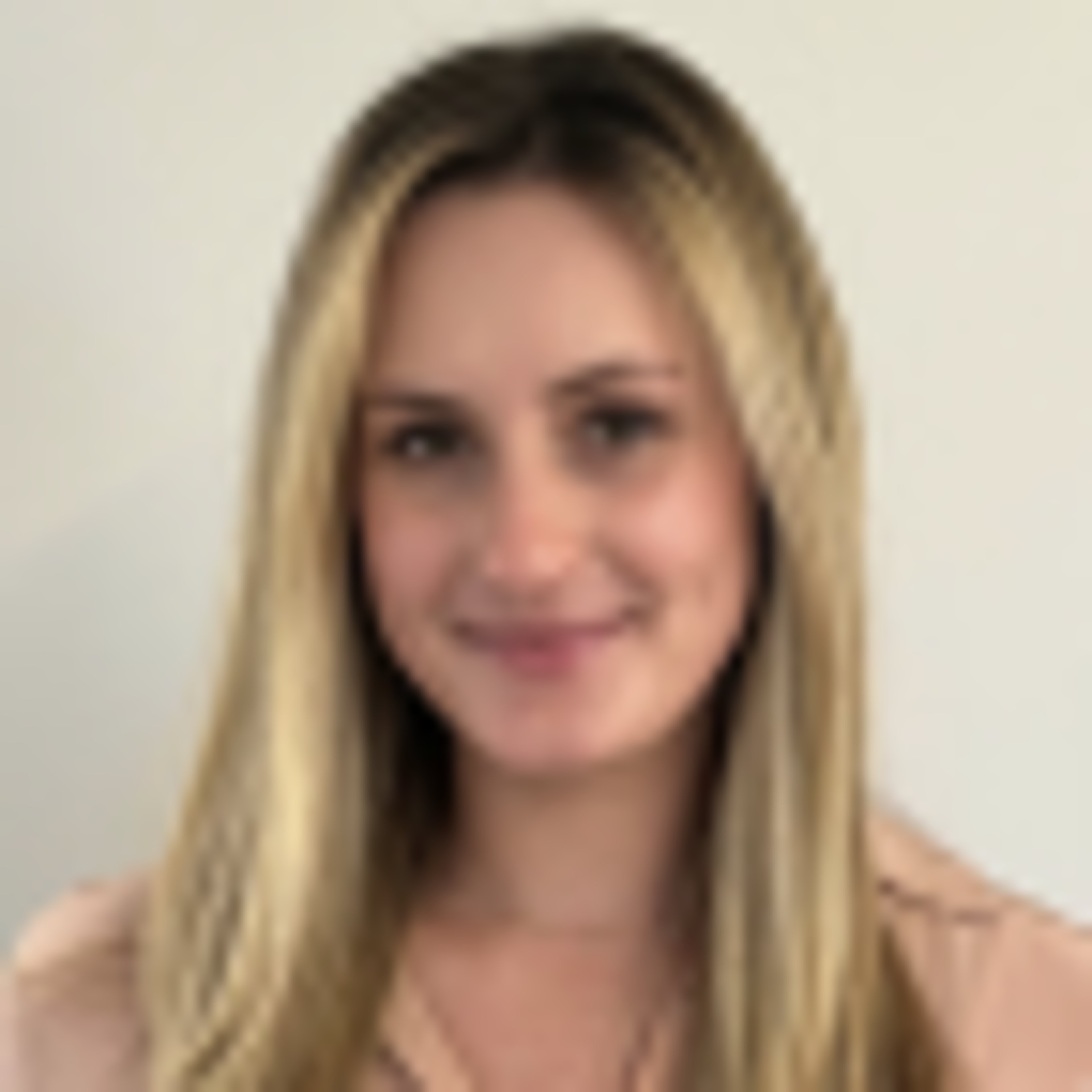 Headshot of diaTribe Staff Writer, Anna Vidovszky