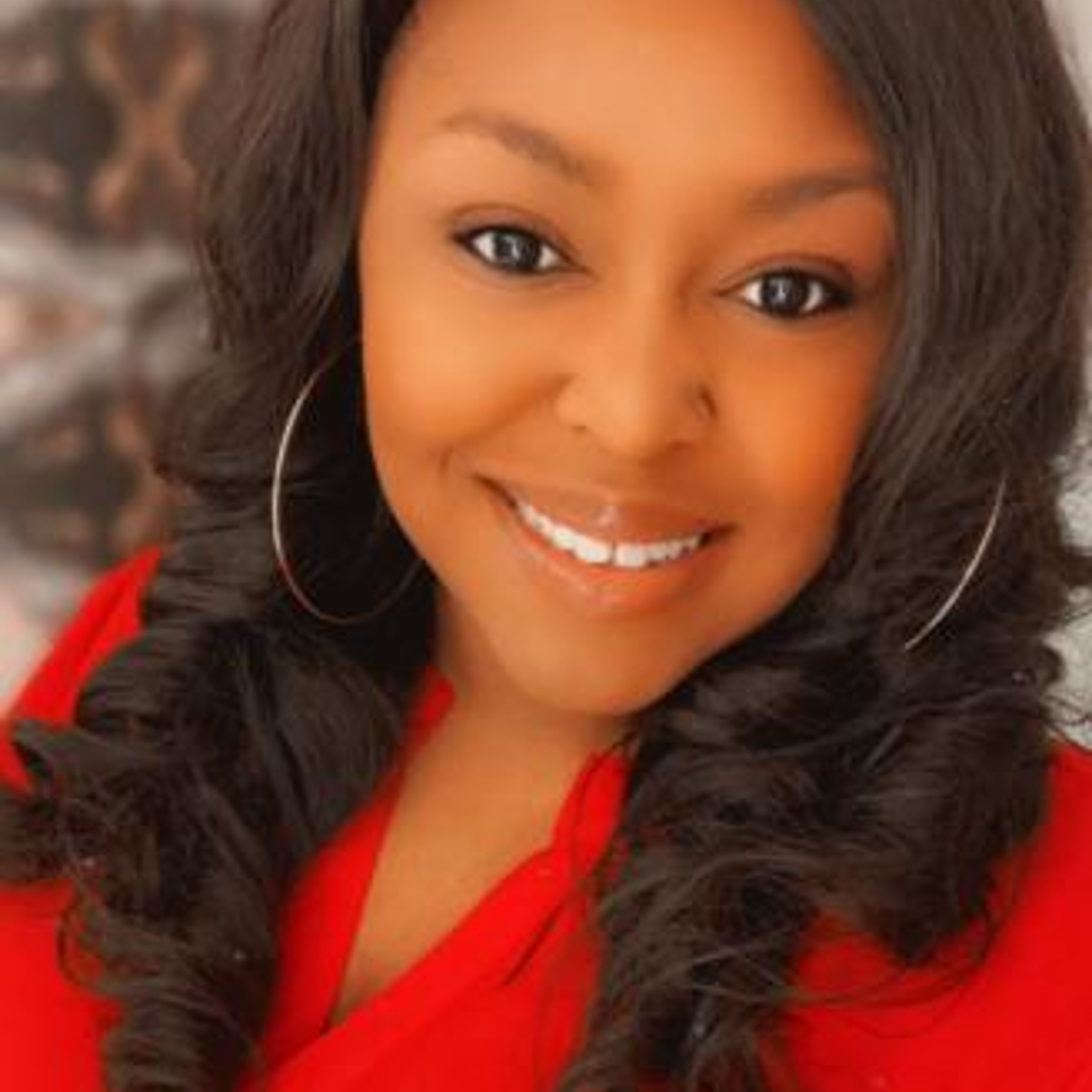Headshot of Santina Johnson