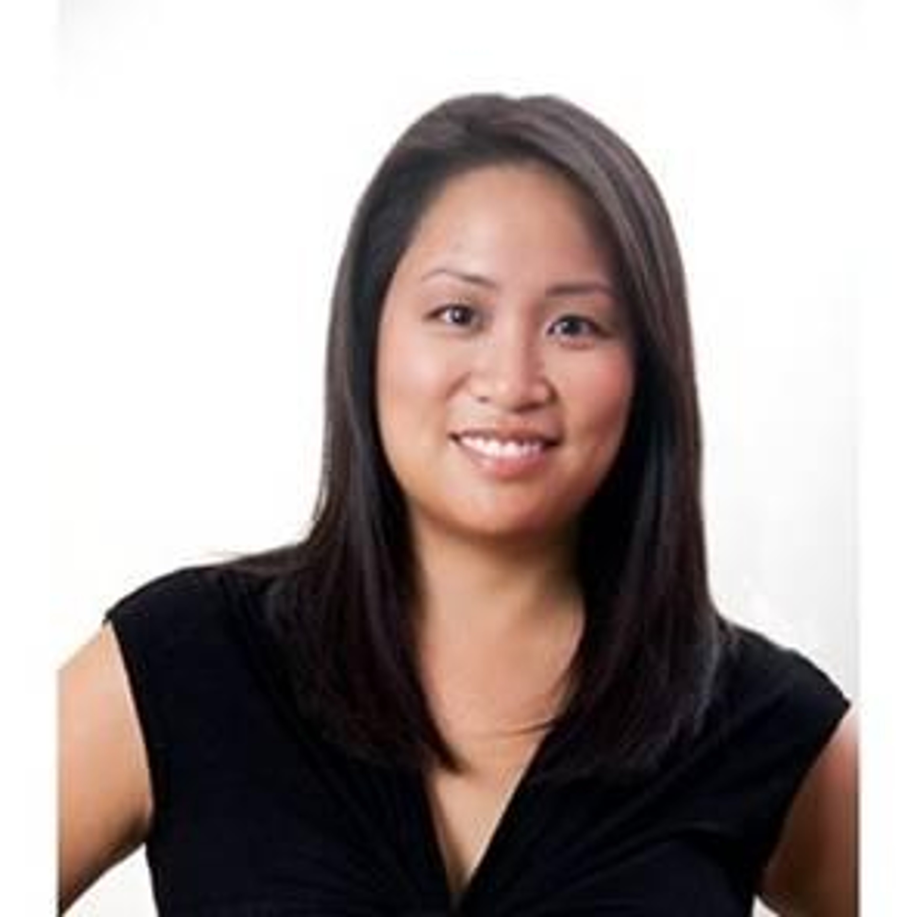 Headshot of Susannah Chen