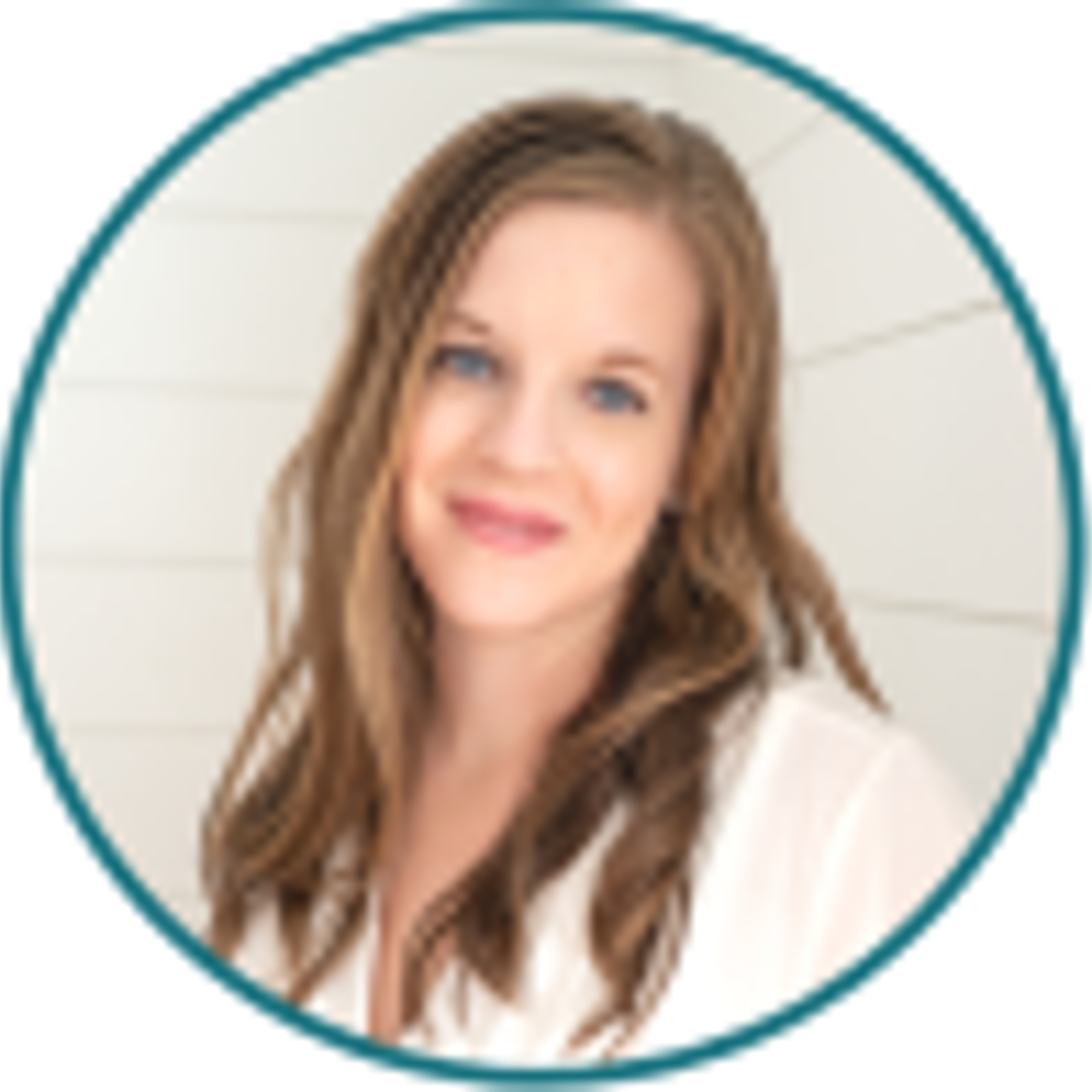 Headshot of Lindsay Modglin