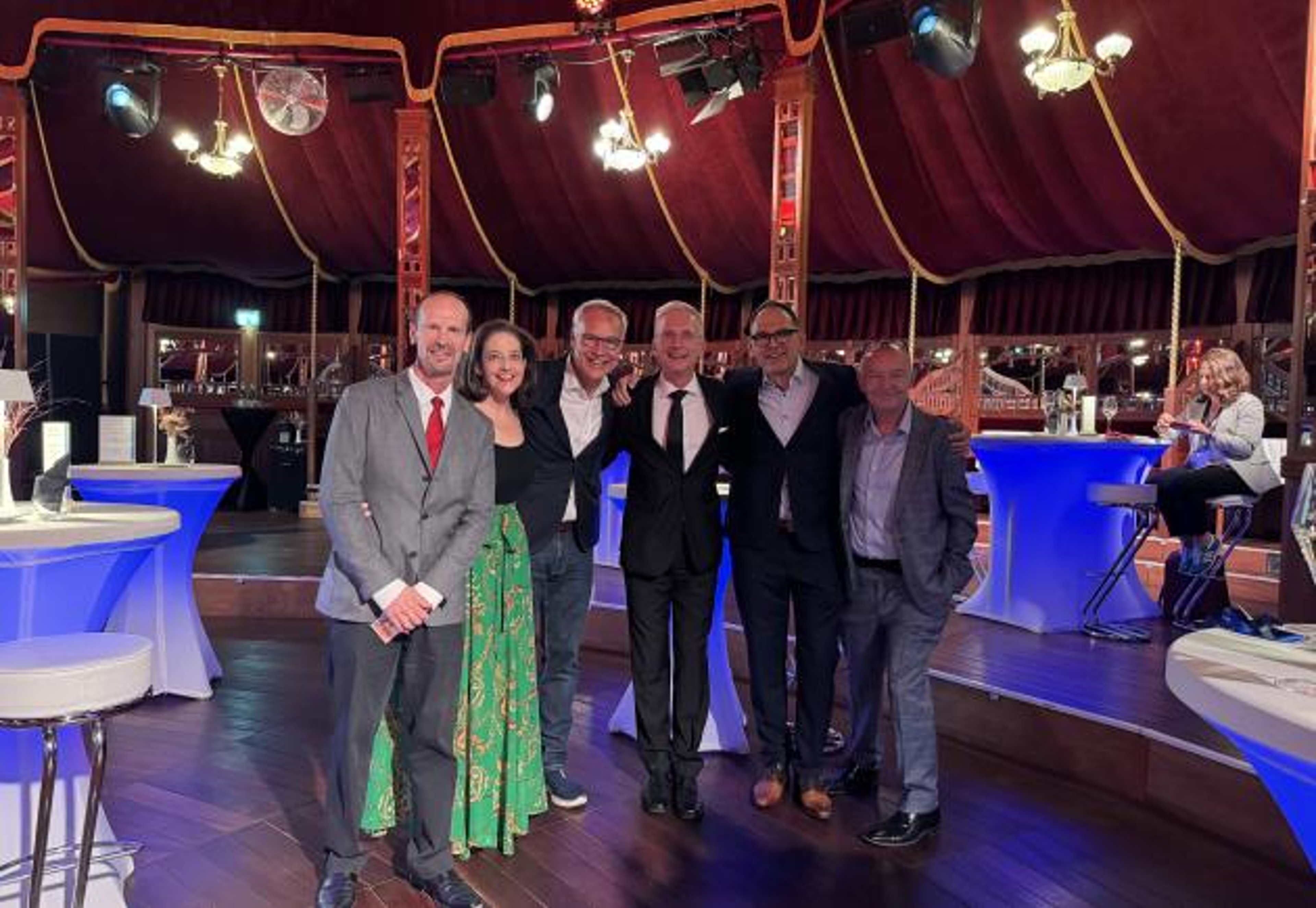 Tadej Battelino and colleagues