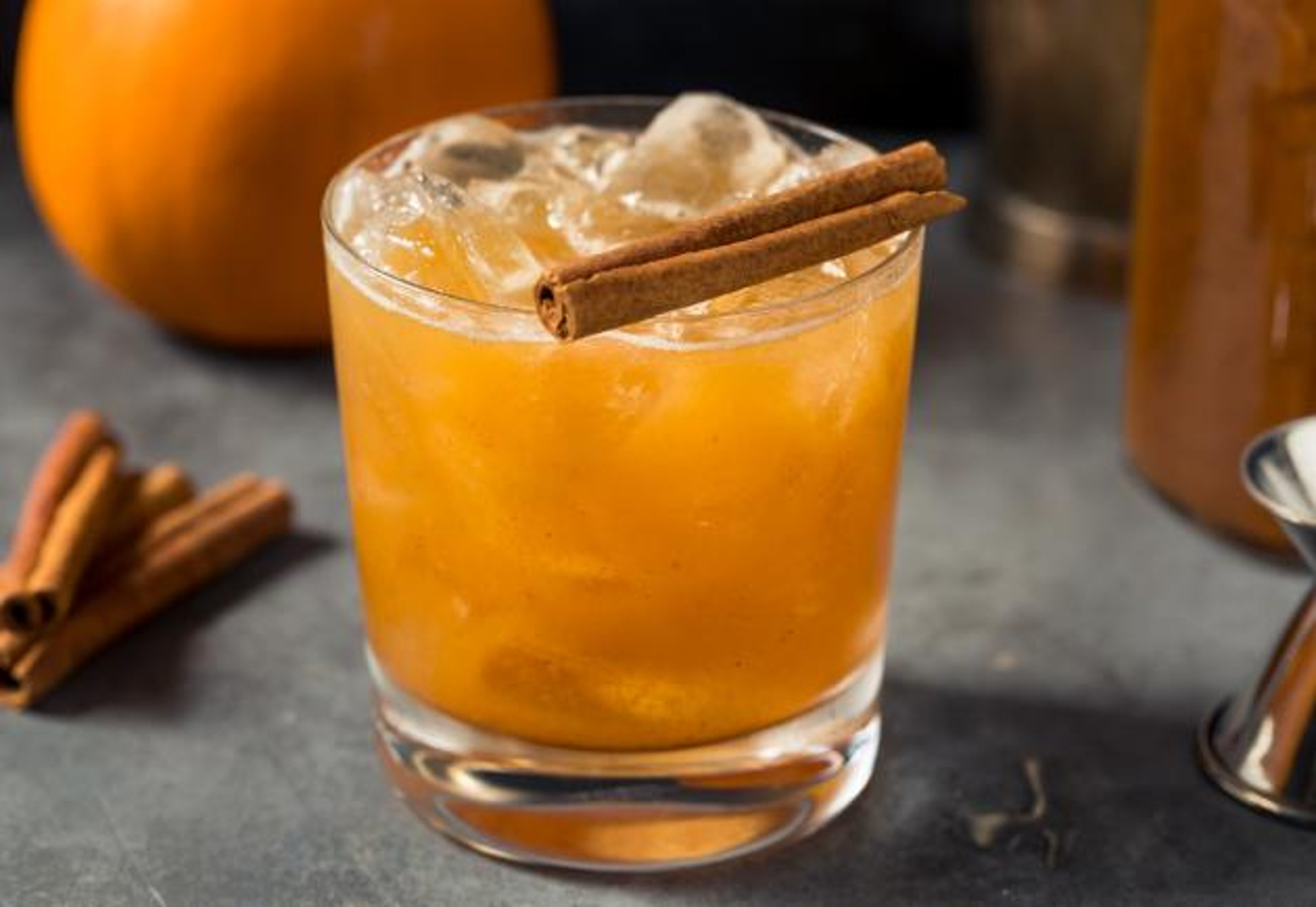 Bourbon cocktail